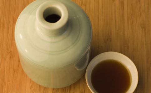 喝药酒注意事项 喝药酒注意什么 饮用药酒五大禁忌