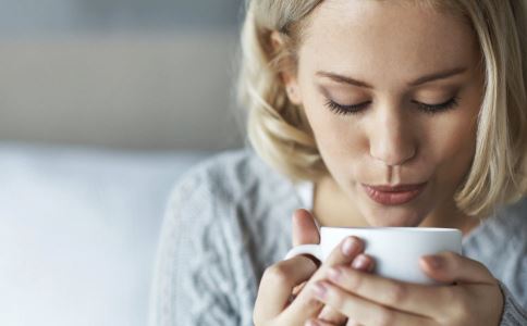 女人不吃晚餐 女人养生晚餐怎么吃 女人吃晚餐