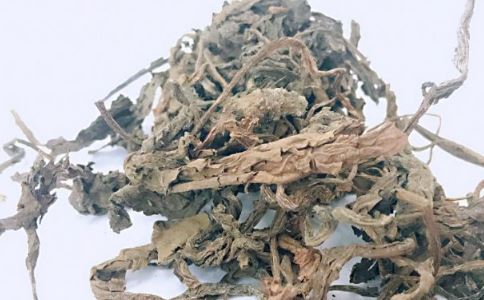 蒲公英泡水喝的功效 蒲公英花泡水的功效 蒲公英泡水喝