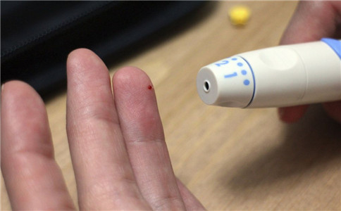 哪些方式不会传染艾滋病 艾滋病传染几率 艾滋病传播途径