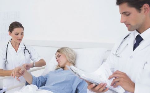 女性做无痛人流手术术前要做哪些准备 女性做无痛人流手术过程是怎样的 女性做无痛人流手术术后要注意什么