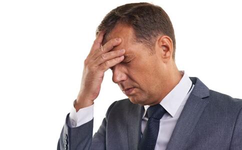 男人生理期的表现 男人如何度过生理期 男人有生理期吗