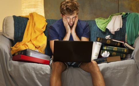 熬夜看世界杯怎么缓解 熬熬夜看球赛如何保护身体 连续熬夜的危害