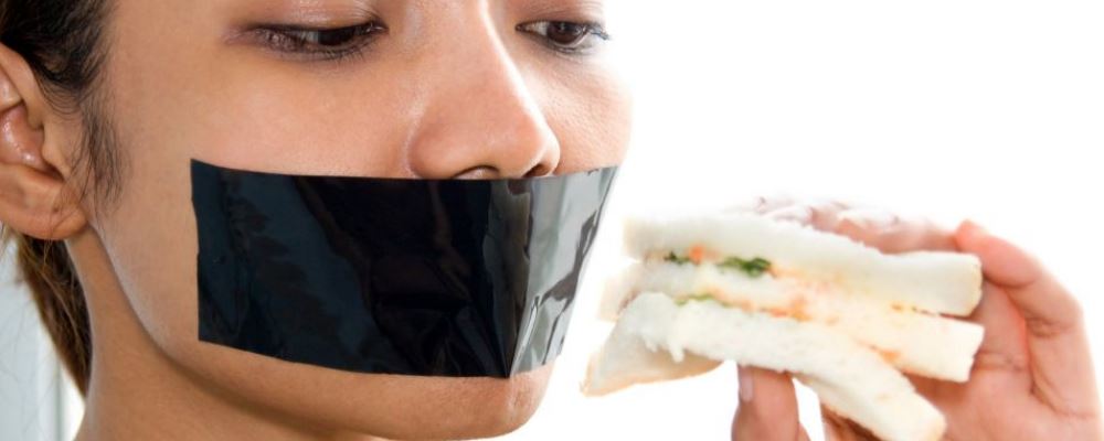 乳房下垂会降低女人们的魅力吗 女人如何预防乳房下垂 女人预防乳房下垂的方法有哪些