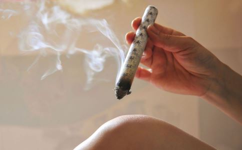 艾灸能治疗哪些疾病 艾灸治病方法 艾灸注意什么