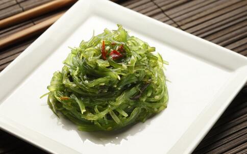 黑眼圈怎么办 去除黑眼圈的食物 哪些食物去除黑眼圈