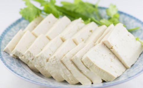 男人吃豆腐好吗 男人吃太多豆腐有什么危害 吃豆腐有哪些好处